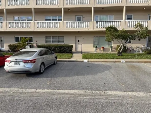$279,000 | 2170 Americus Boulevard South, Unit 4, Clearwater, FL 33763