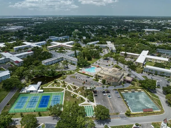 $279,000 | 2170 Americus Boulevard South, Unit 4, Clearwater, FL 33763