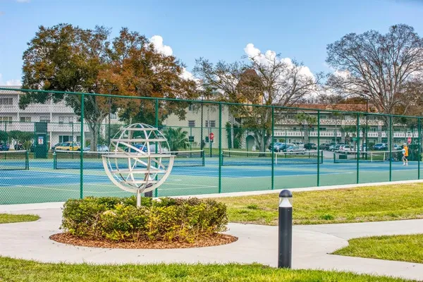 $279,000 | 2170 Americus Boulevard South, Unit 4, Clearwater, FL 33763