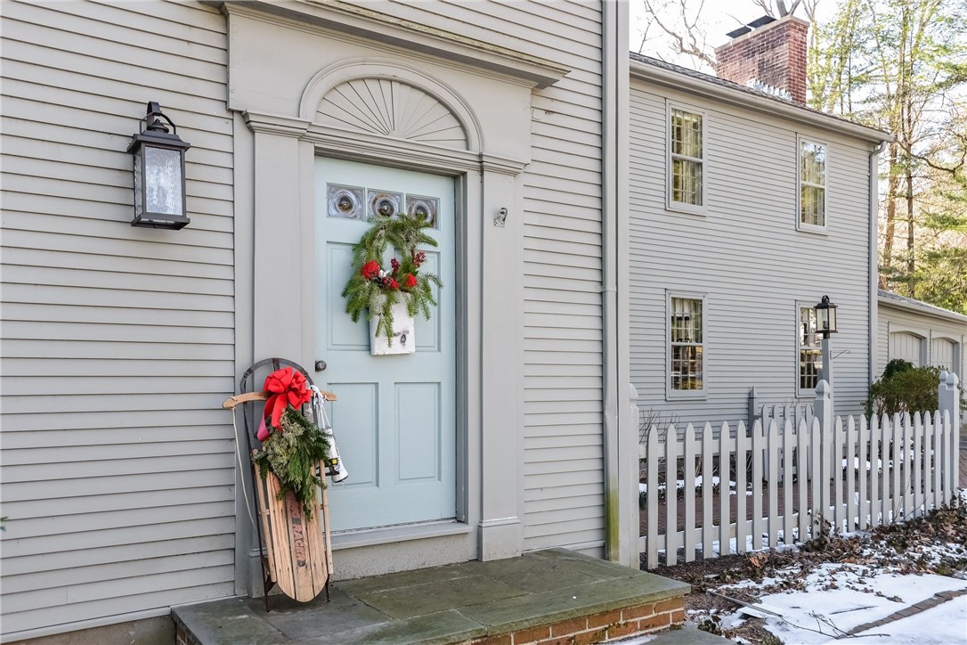 40 Bow Street East Greenwich, RI 02818 - Photo 5 of 35 Gallery Image 5