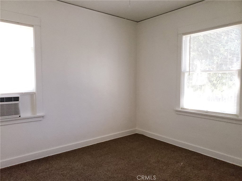 4256 11th Street Riverside, CA 92501 - Photo 7 of 11
