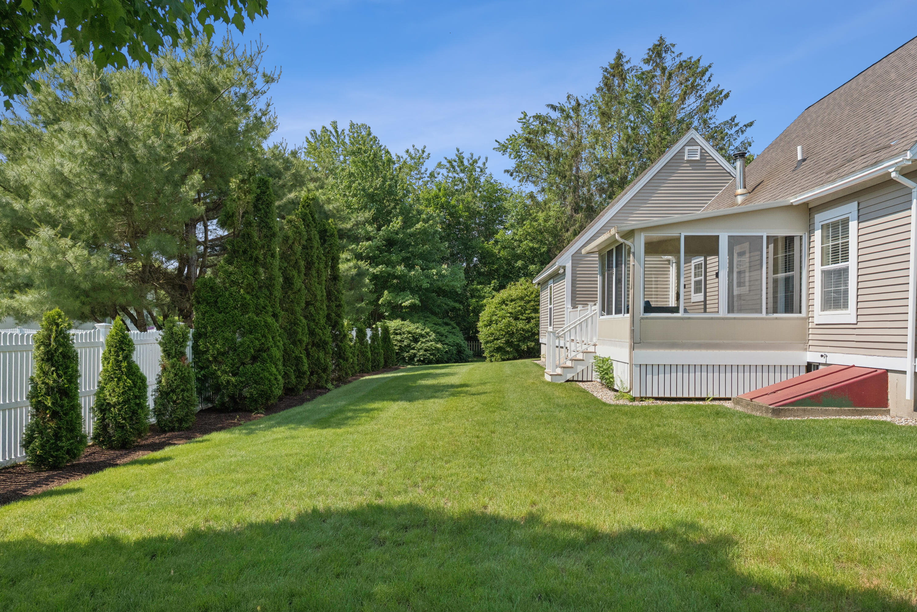 34 Thompson Road Kennebunk, ME 04043 - Photo 38 of 53 DSC01945