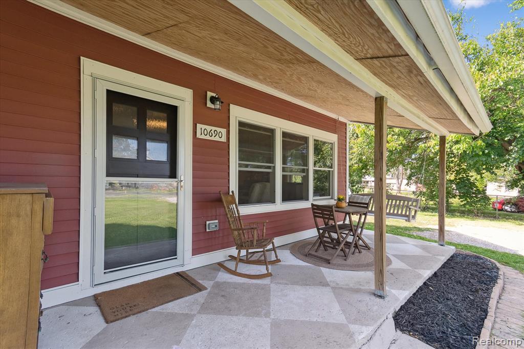 10690 Whittaker Road Milan, MI 48160 - Photo 2 of 28