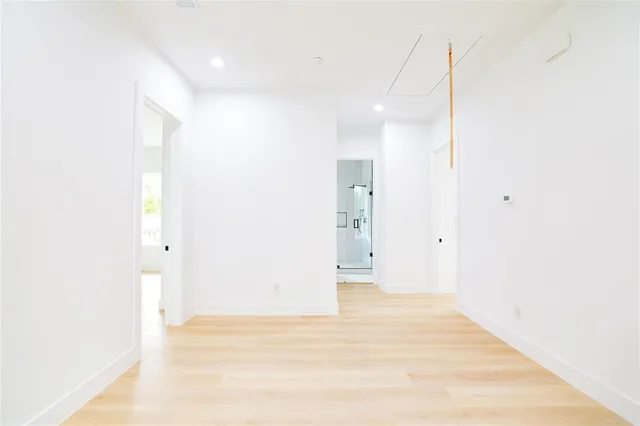 $4,154 | 306 East 7th Street, Dallas, TX 75203