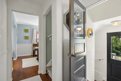 $450,000 | 1320 Washington Street, Des Plaines, IL 60016