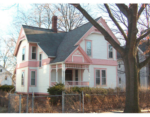 123 Lebanon Street Springfield, MA 01109 - Photo 1 of 16 Gallery Image 1