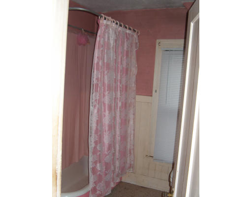 123 Lebanon Street Springfield, MA 01109 - Photo 12 of 16 Gallery Image 12