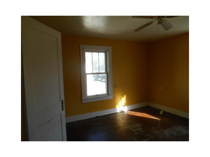 360 East Cecil Street Springfield, OH 45503 - Photo 12 of 20