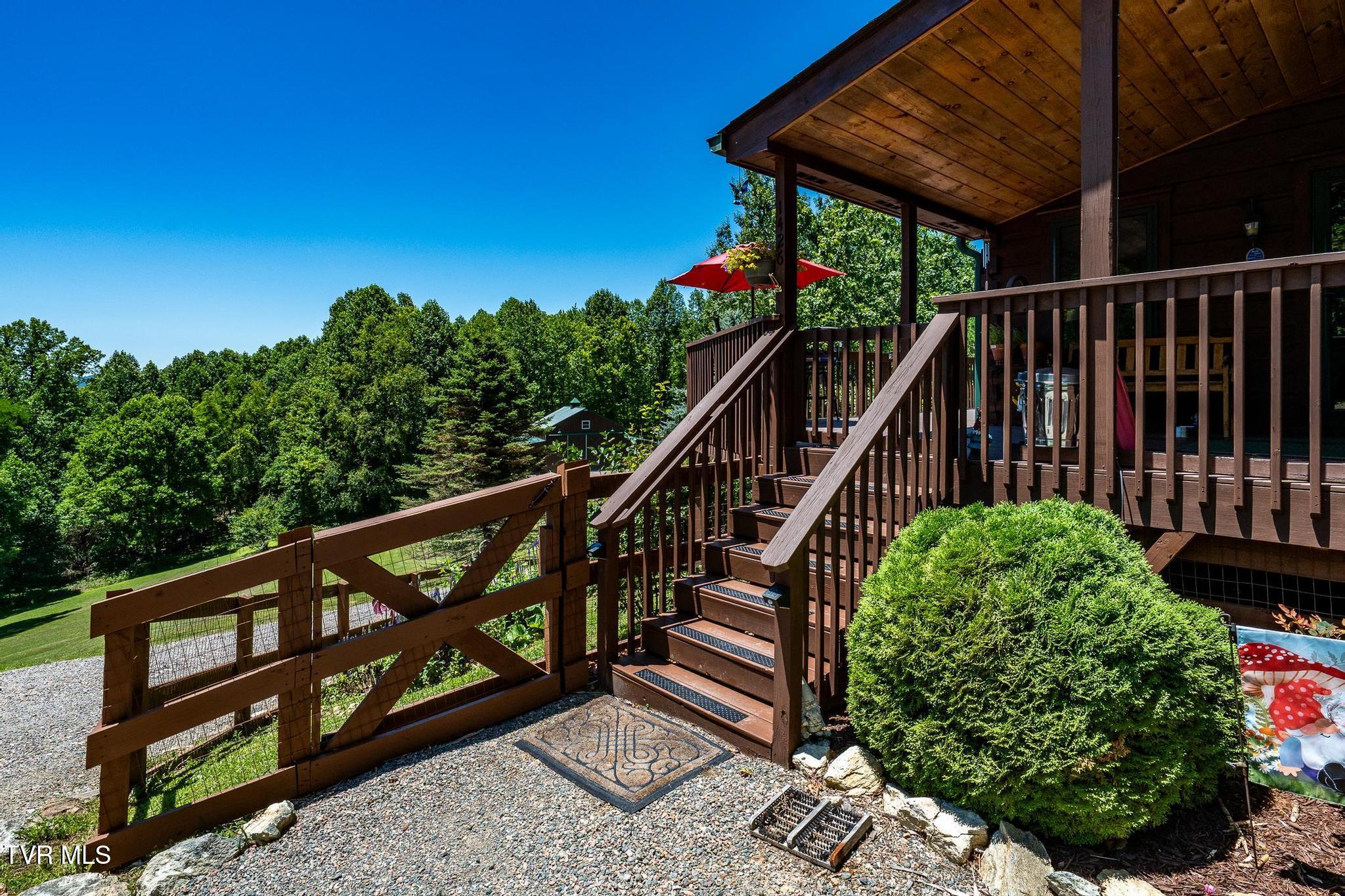 1426 Poga Road Butler, TN 37640 - Photo 24 of 128 1426 Poga Road (40 of 152)