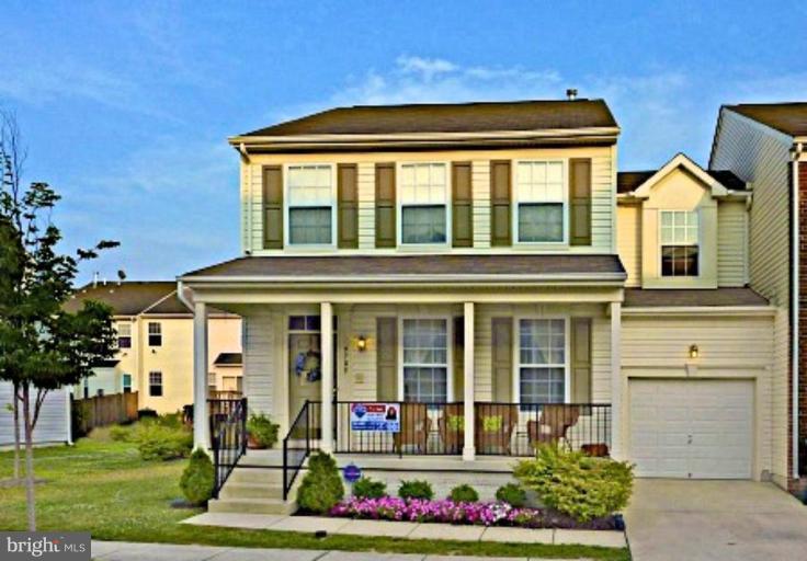 9705 Biggs Road Middle River, MD 21220 - Photo 1 of 15 Exterior (Main)