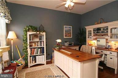 9705 Biggs Road Middle River, MD 21220 - Photo 2 of 15 1st floor office