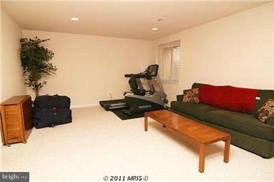 9705 Biggs Road Middle River, MD 21220 - Photo 11 of 15 Lower Level Family Room w/wetbar