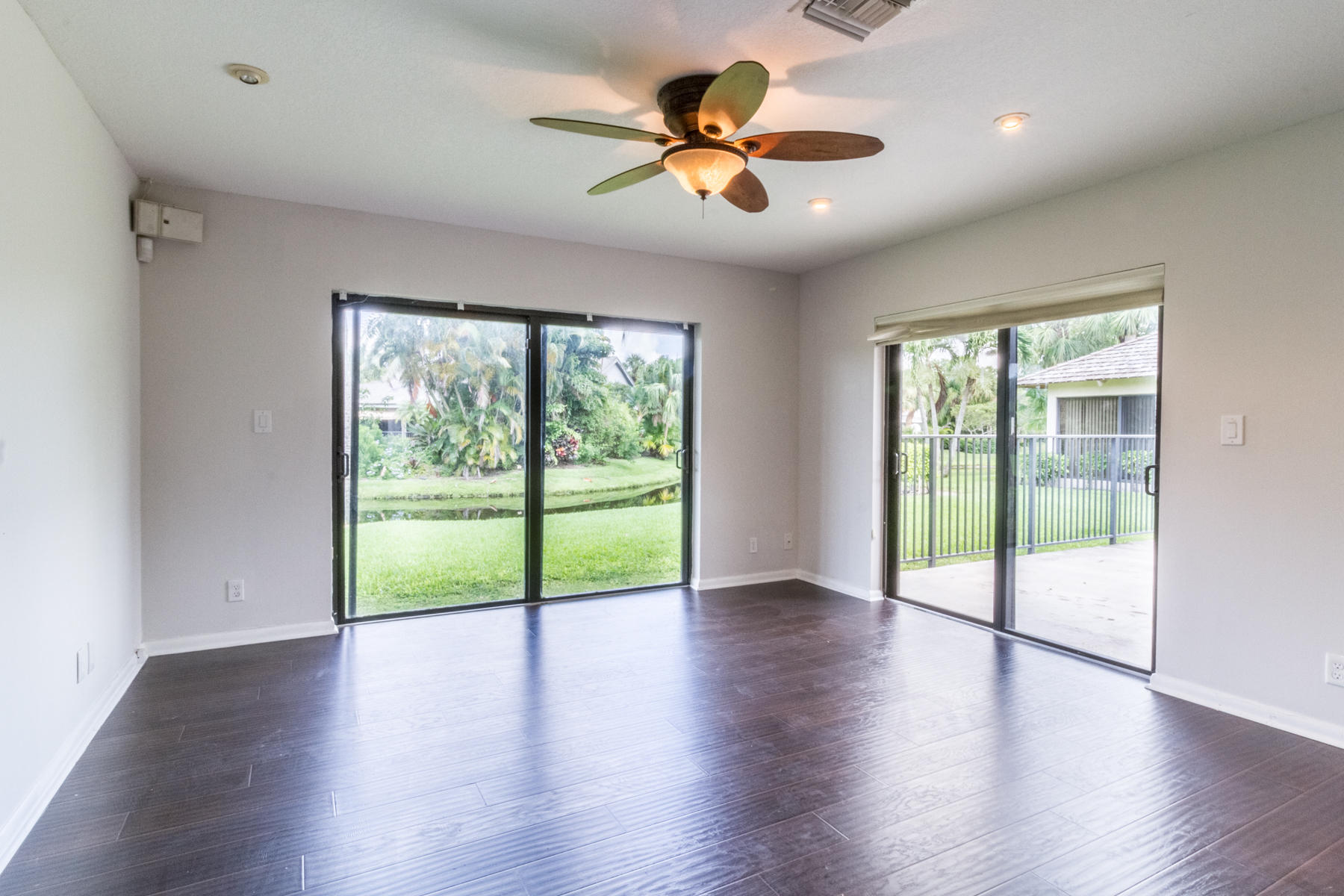 19425 Waters Reach Trail, Unit 904 Boca Raton, FL 33434 - Photo 17 of 49 Master Bedroom