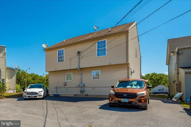 $340,000 | 829 Rose Hill Avenue, Hagerstown, MD 21740