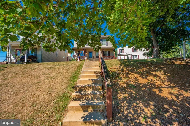 $340,000 | 829 Rose Hill Avenue, Hagerstown, MD 21740