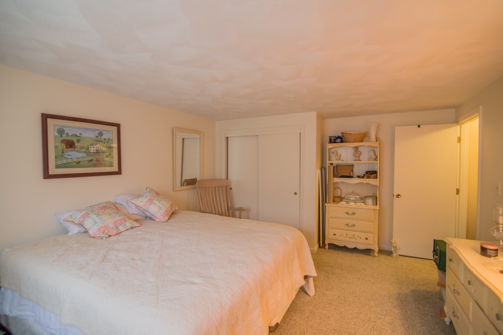10 Timberlane Road Plaistow, NH 03865 - Photo 27 of 38 Gallery Image 27