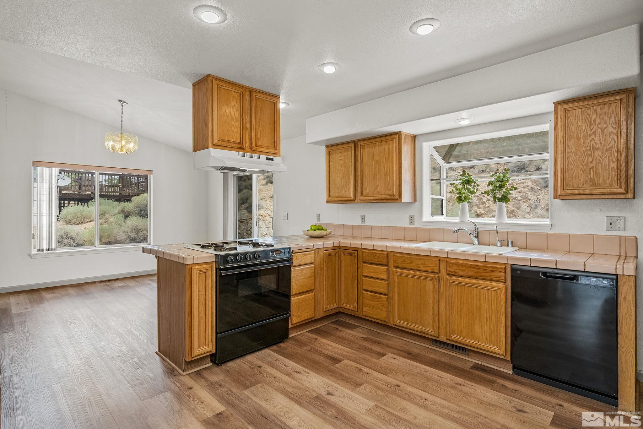 15635 Minnetonka Circle Reno, NV 89521 - Photo 10 of 23 Photo 10