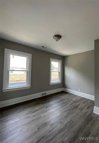 $1,295 | 355 Plymouth Avenue, Buffalo, NY 14213