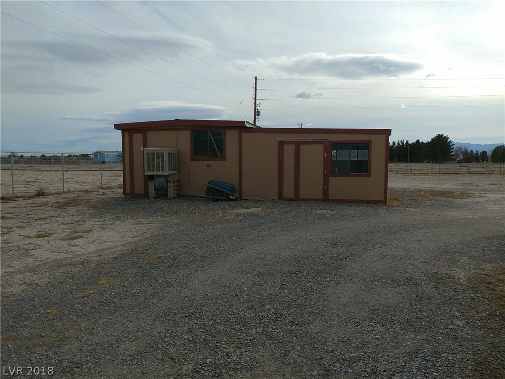 591 West Blosser Ranch Road Pahrump, NV 89060 - Photo 14 of 17 Gallery Image 14