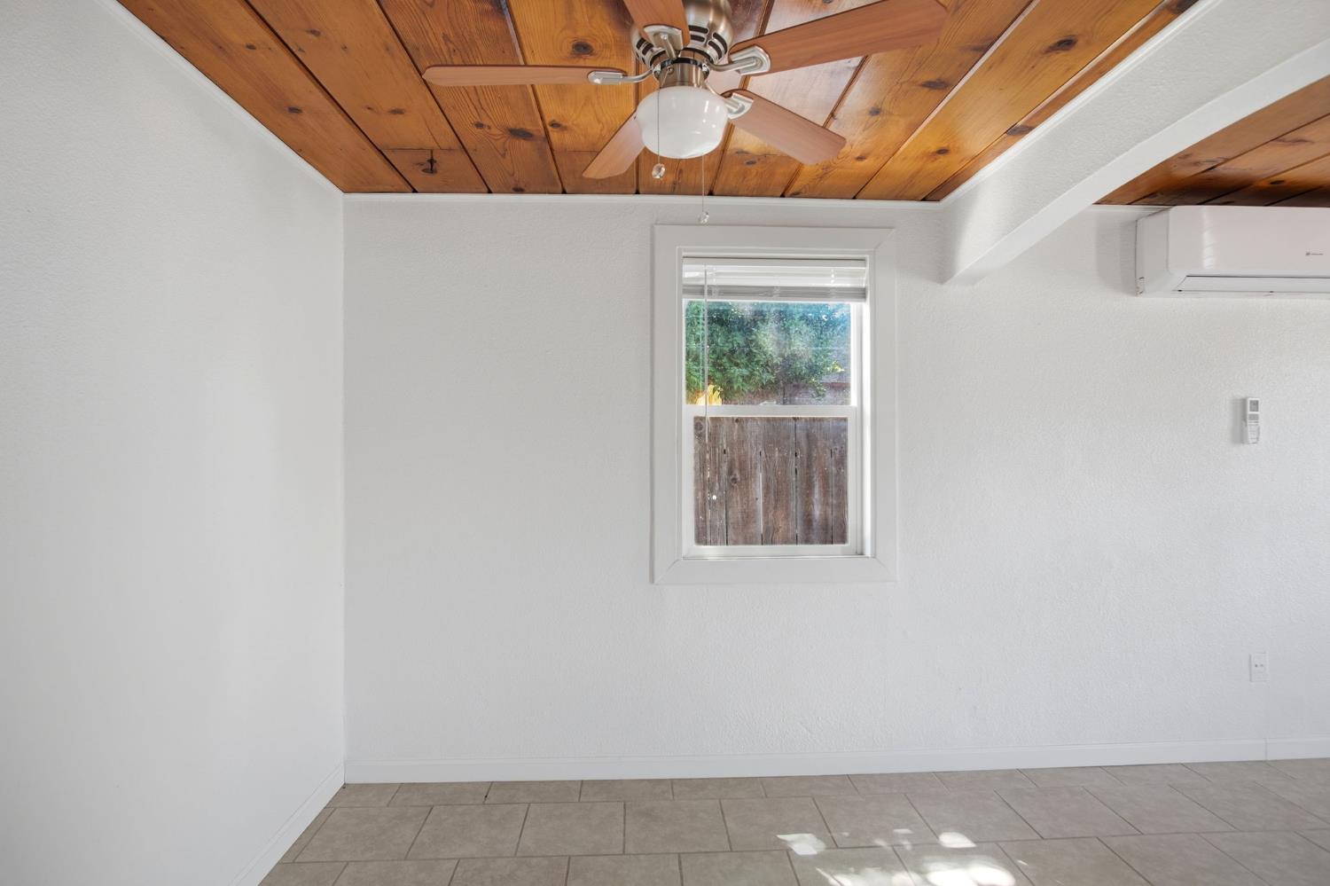 917 9th Street Turlock, CA 95380 - Photo 14 of 39