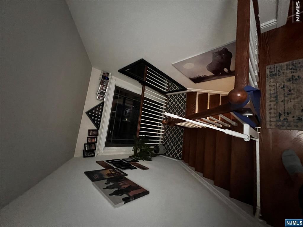 27 Ross Road Wallington, NJ 07057 - Photo 15 of 21 Gallery Image 15