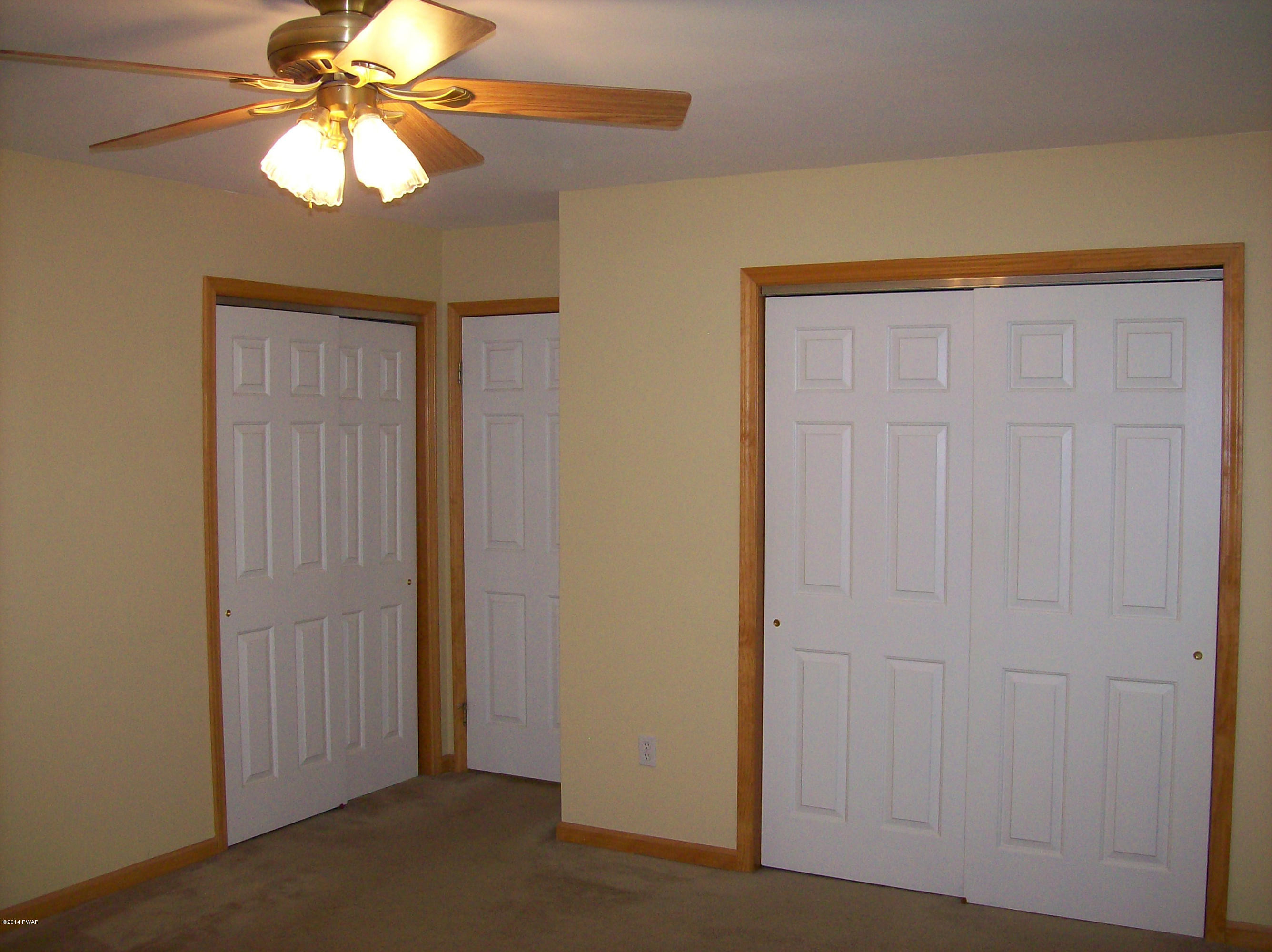 200 Forest Ridge Drive Hawley, PA 18428 - Photo 11 of 32 Gallery Image 11