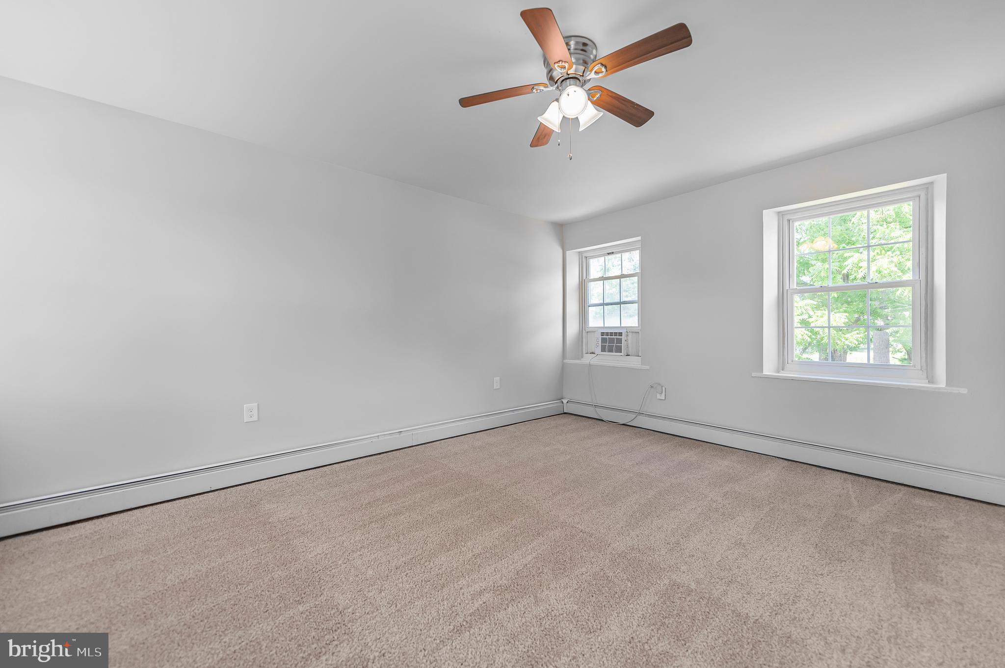 705 Shadyside Avenue Croydon, PA 19021 - Photo 23 of 38