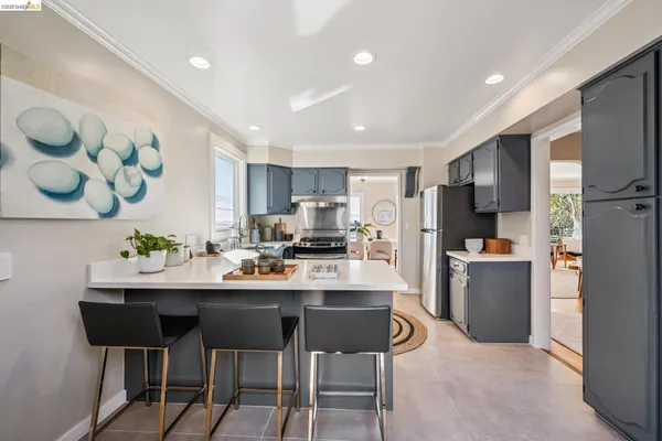 $1,250,000 | 290 Colgate Avenue, Kensington, CA 94708