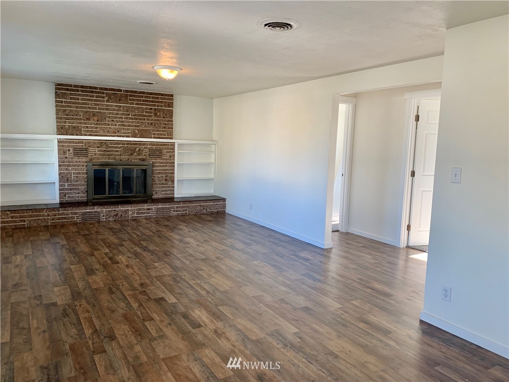 505 West Reisner Road Moses Lake, WA 98837 - Photo 8 of 23 Gallery Image 8