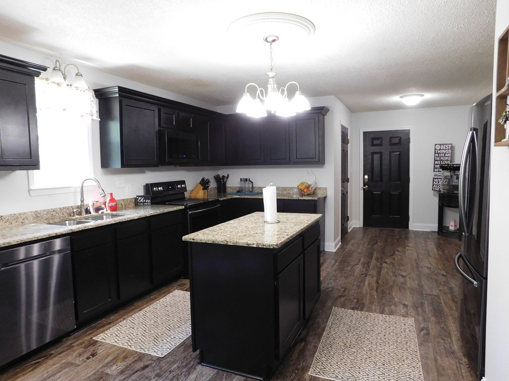 2156 Tanglewood Road Sumter, SC 29154 - Photo 14 of 54