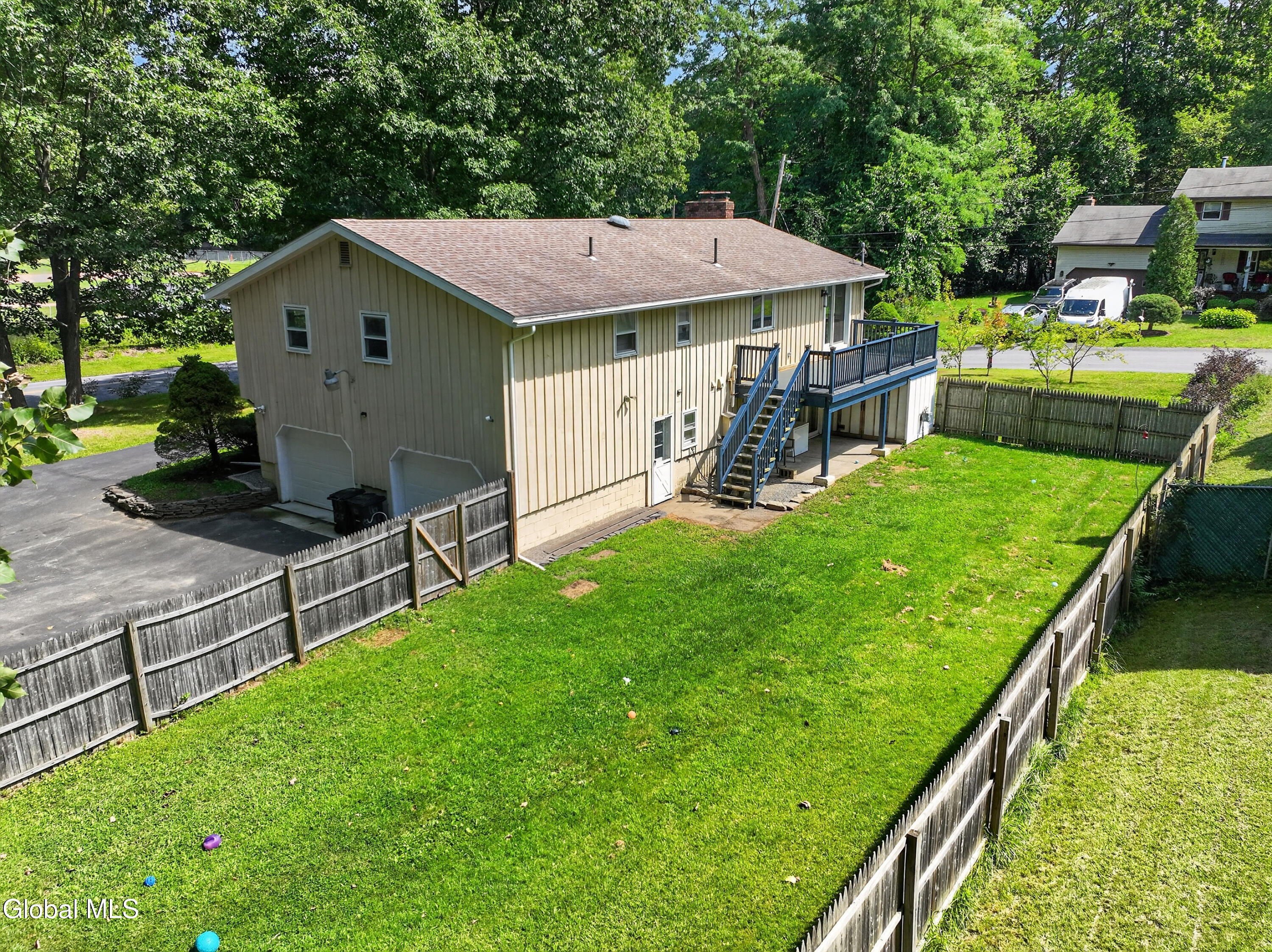 16 Golf Road Schenectady, NY 12304 - Photo 53 of 68 008-16-Golf-Road-Schenectady-NY-12304