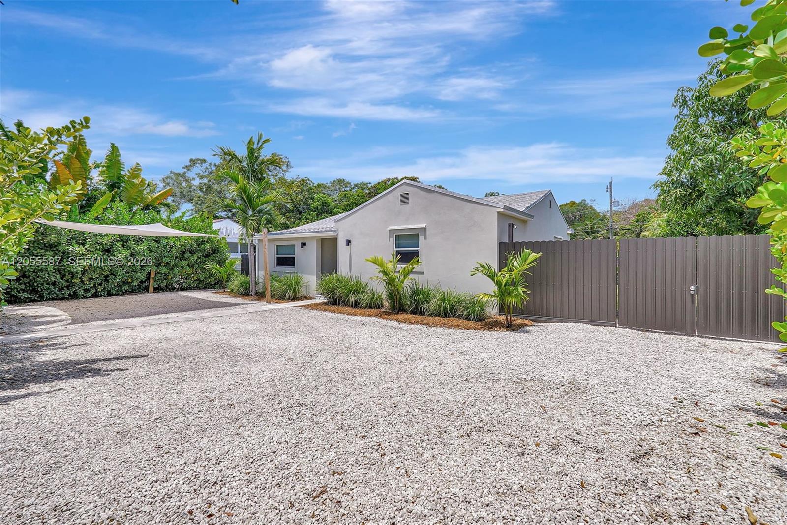 1581 Northeast 131st Road North Miami, FL 33161 - Photo 2 of 12 Gallery Image 2