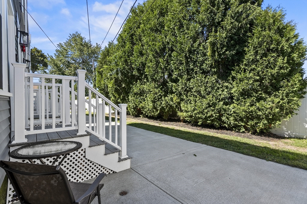 607 Cambridge Street, Unit 4 Worcester, MA 01610 - Photo 25 of 29 a view of outdoor space and yard