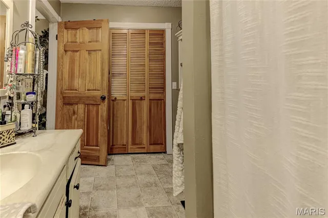 $275,000 | 445 Margaret Drive, East Prairie, MO 63845