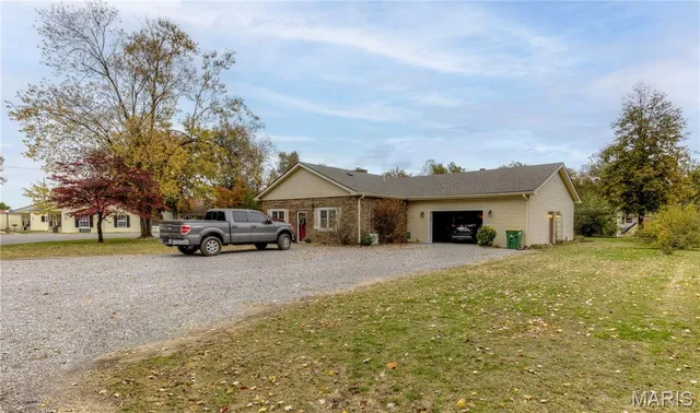 $275,000 | 445 Margaret Drive, East Prairie, MO 63845