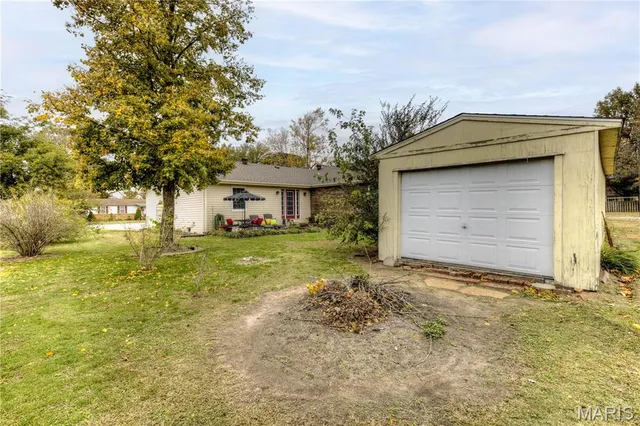 $275,000 | 445 Margaret Drive, East Prairie, MO 63845