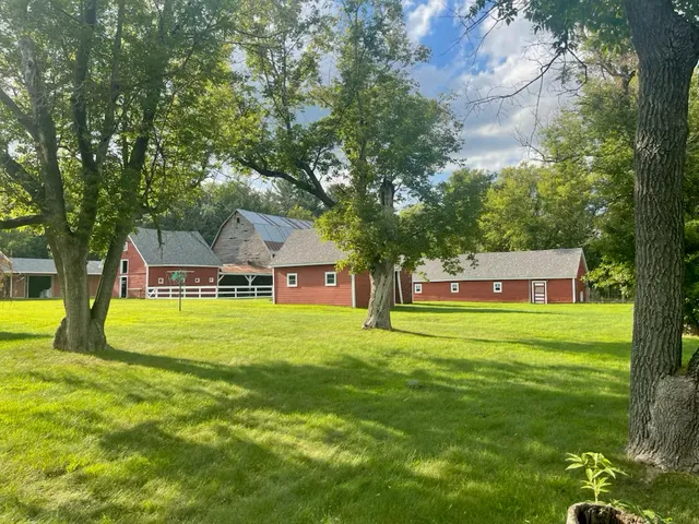 $562,000 | 9484 Sunrise Road, Harris, MN 55032