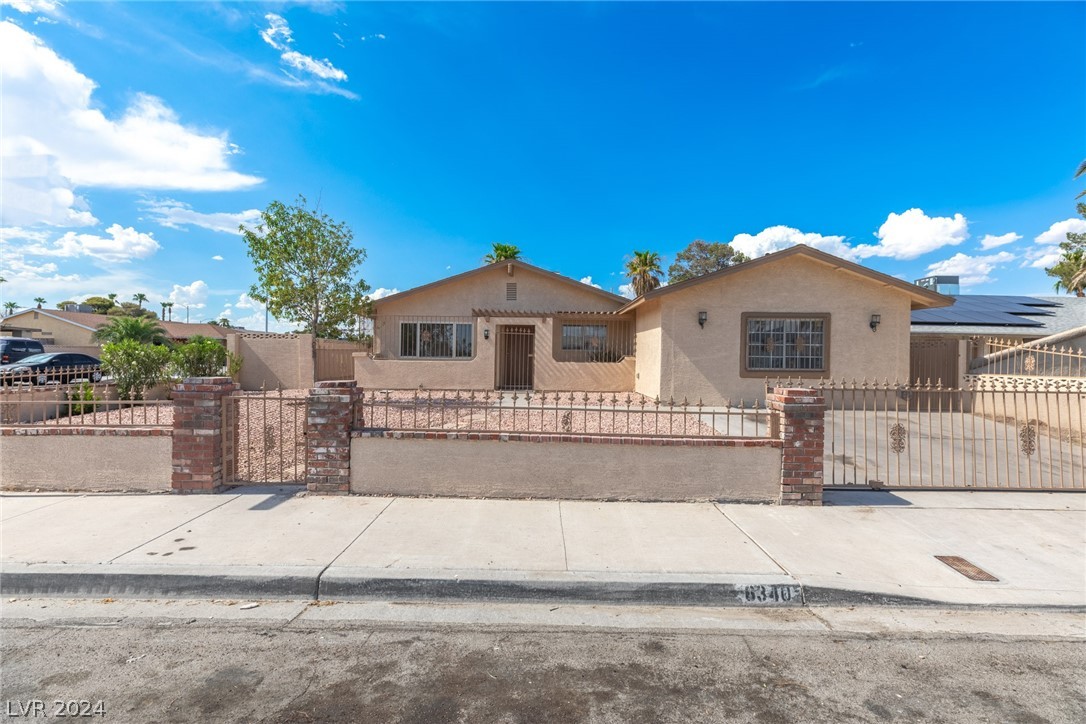 6340 Portola Road Las Vegas, NV 89108 - Photo 3 of 31 Gallery Image 3