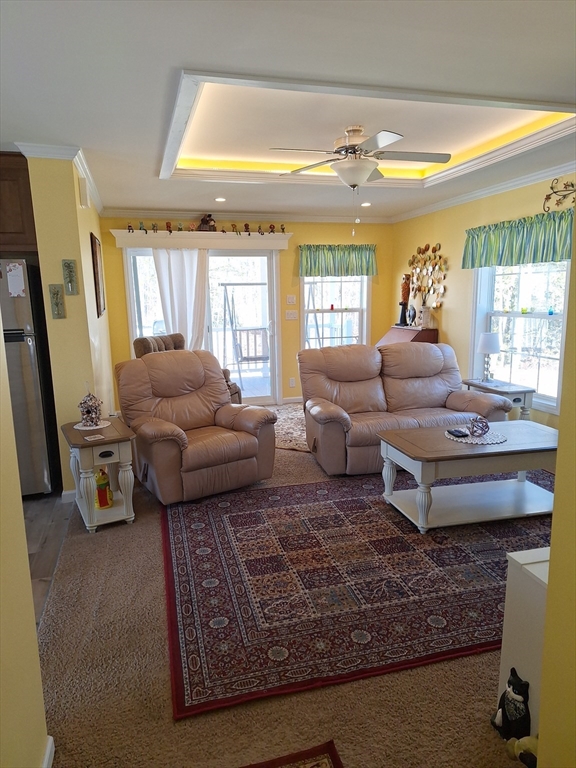 30 Topaz Terrace Gardner, MA 01440 - Photo 9 of 20 a living room with furniture and a large window