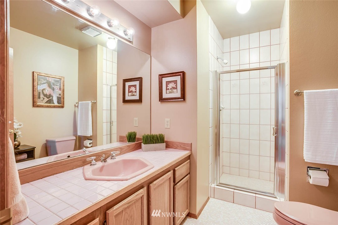 13438 Southeast 182nd Street Renton, WA 98058 - Photo 14 of 25 Gallery Image 14