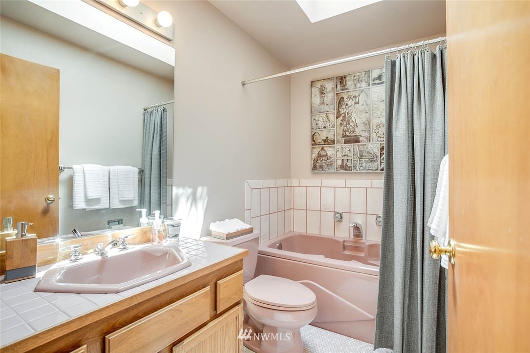 13438 Southeast 182nd Street Renton, WA 98058 - Photo 23 of 25 Gallery Image 23