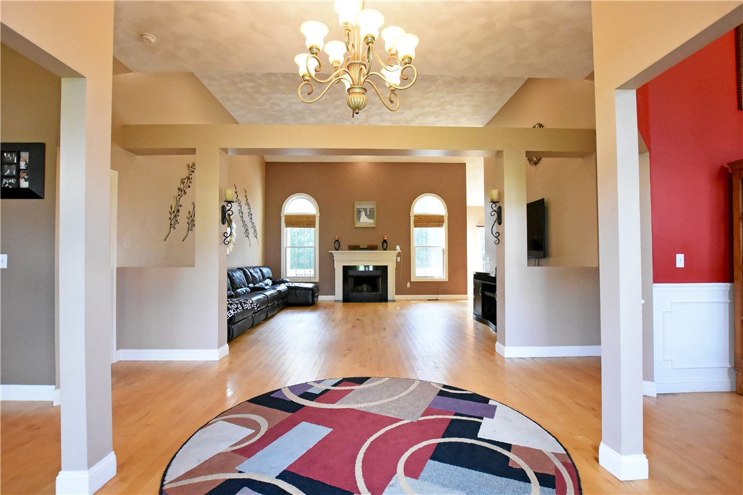 45 Lantern Road Smithfield, RI 02917 - Photo 12 of 48 Gallery Image 12