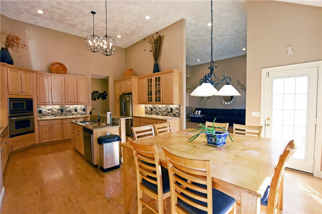 45 Lantern Road Smithfield, RI 02917 - Photo 19 of 48 Gallery Image 19