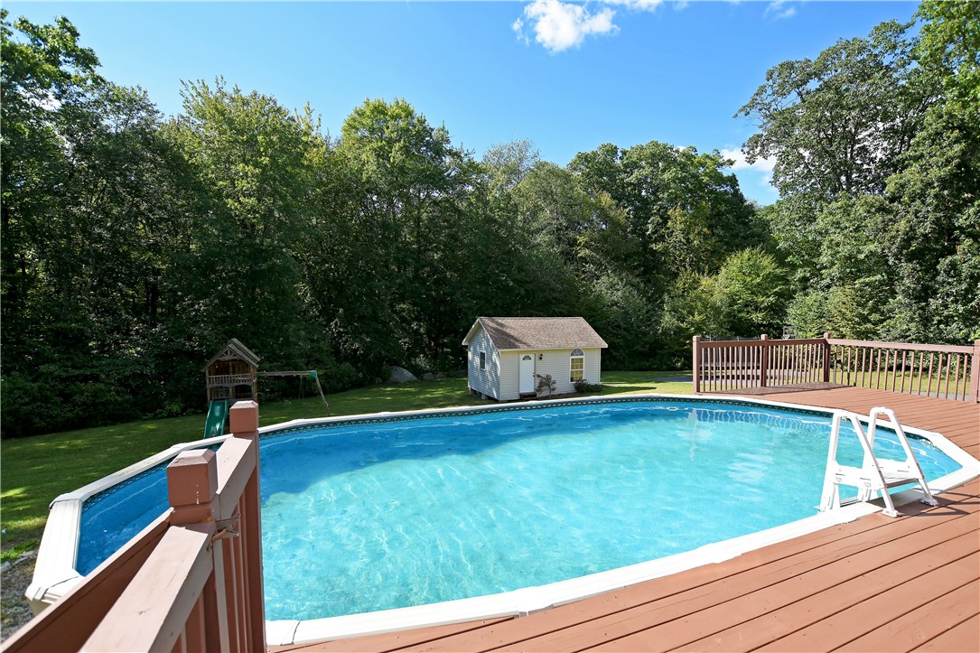 45 Lantern Road Smithfield, RI 02917 - Photo 9 of 48 Gallery Image 9