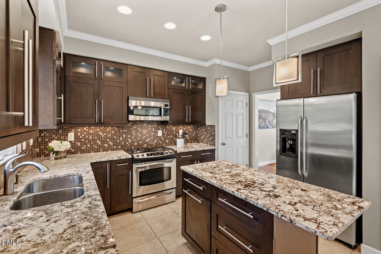 6 Geneva Court Durham, NC 27713 - Photo 13 of 44