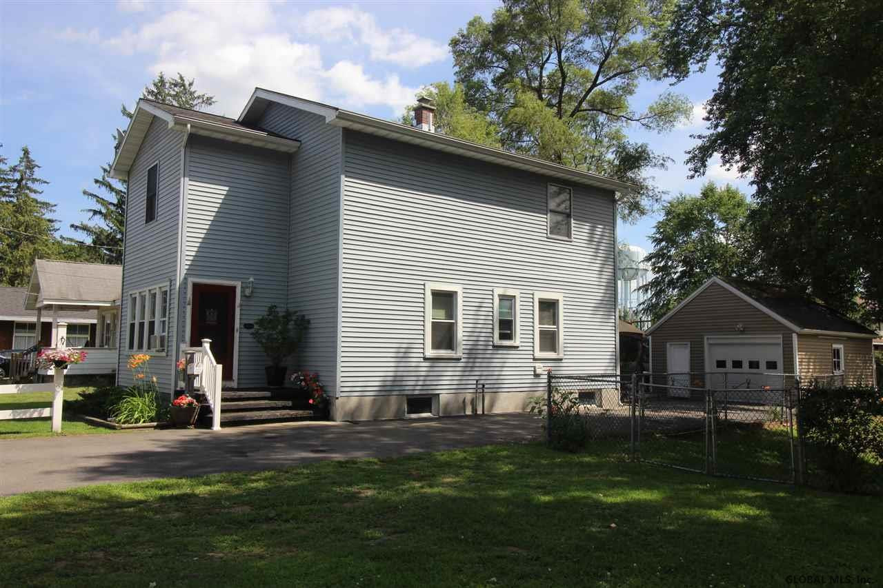 193 Chepstow Road Rotterdam, NY 12303 - Photo 3 of 23 Photo 3