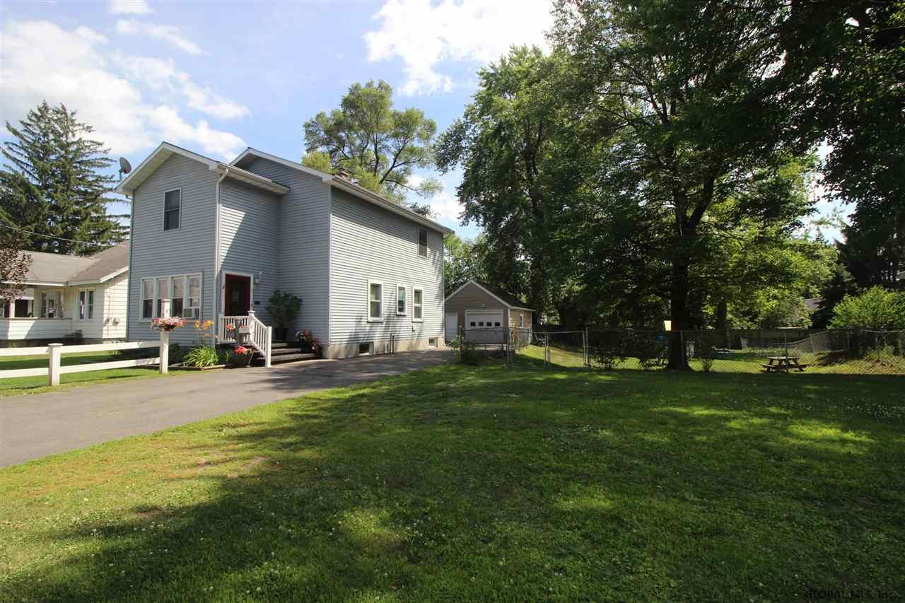 193 Chepstow Road Rotterdam, NY 12303 - Photo 5 of 23 Photo 5