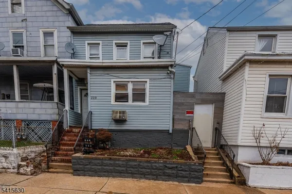 $450,000 | 229 Marshall Street, Elizabeth Port, NJ 07206
