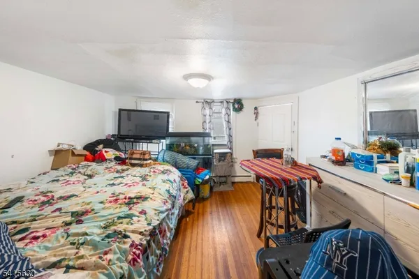 $450,000 | 229 Marshall Street, Elizabeth Port, NJ 07206