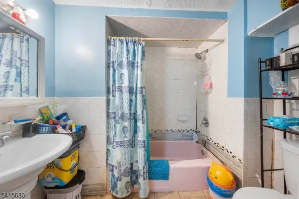 $450,000 | 229 Marshall Street, Elizabeth Port, NJ 07206